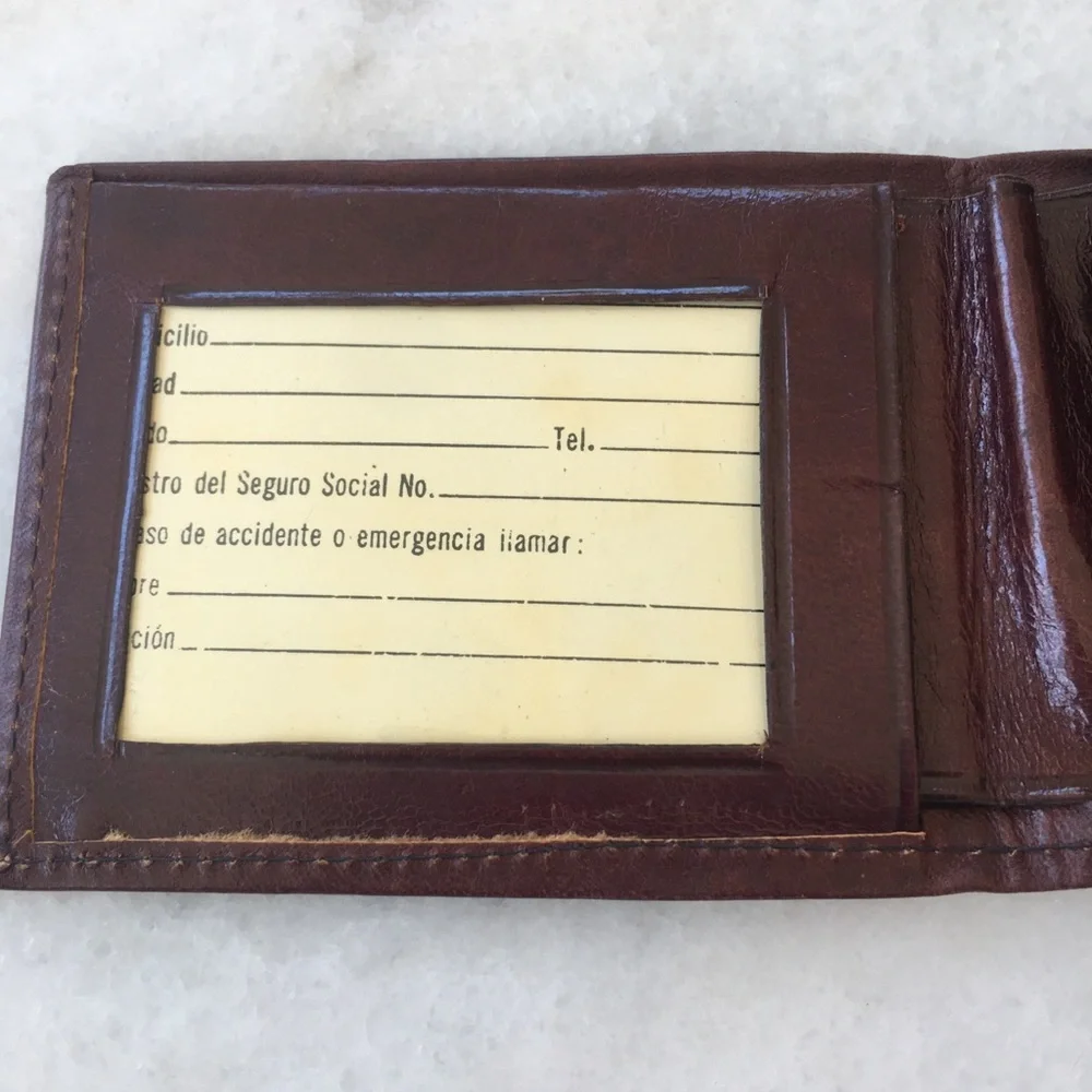 Acapulco Brown Leather Men's Bifold Wallet